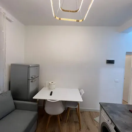 E&b Cosy 2 Apartment