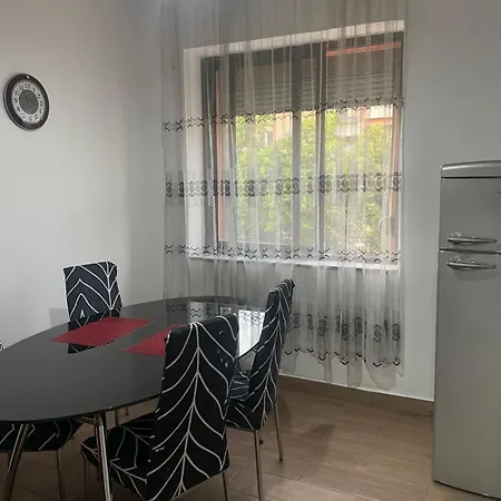 Lägenhet E&b Cosy 2